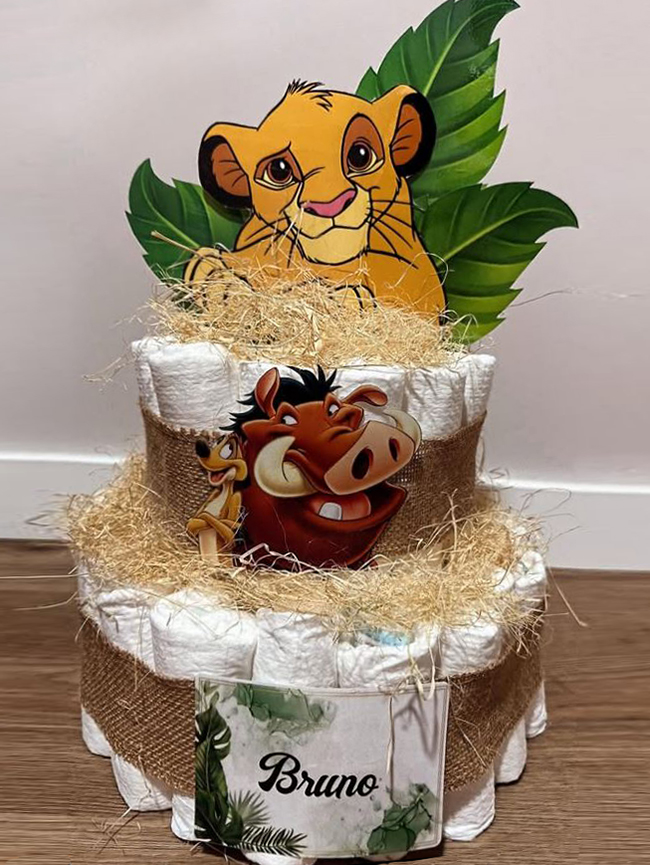 Tarta pañales 2 piso Rey León